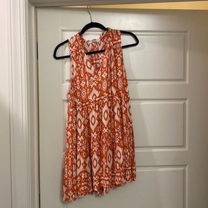 Bb Dakota top size large